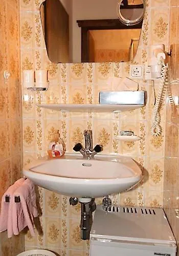 Berghaus Maria Bed & Breakfast Pettneu am Arlberg