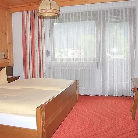Berghaus Maria Bed and breakfast 3*